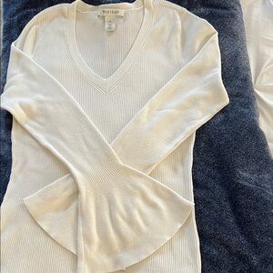 White House Black Market Cream V-Neck Ribbed Sweater with Flared Cuffs